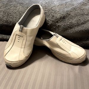 Slip on sneakers